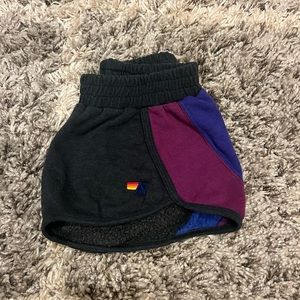 Size xs aviator nation shorts in perfect condition so cute